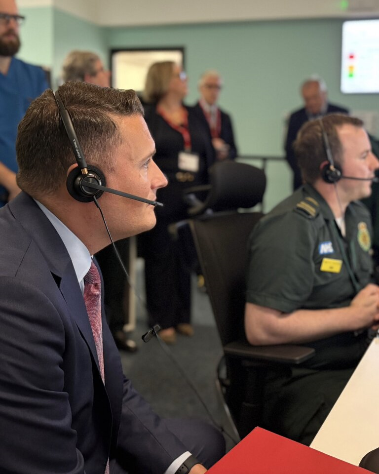 Health Secretary Wes Streeting MP with London Ambulance Service Chief Executive Jason Killens